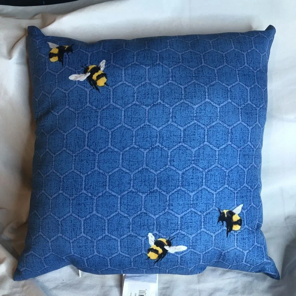 Bee Kind  16